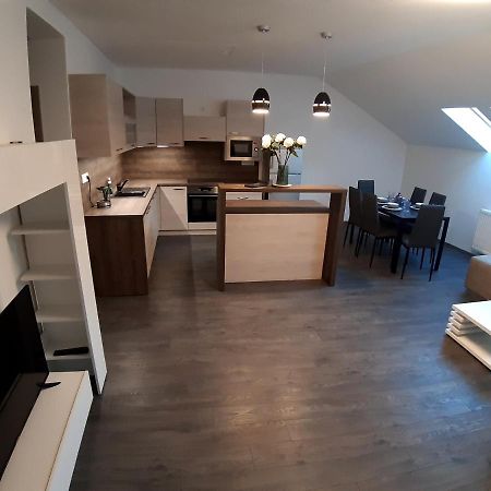 Hrnciarska Apartments Košice Eksteriør bilde